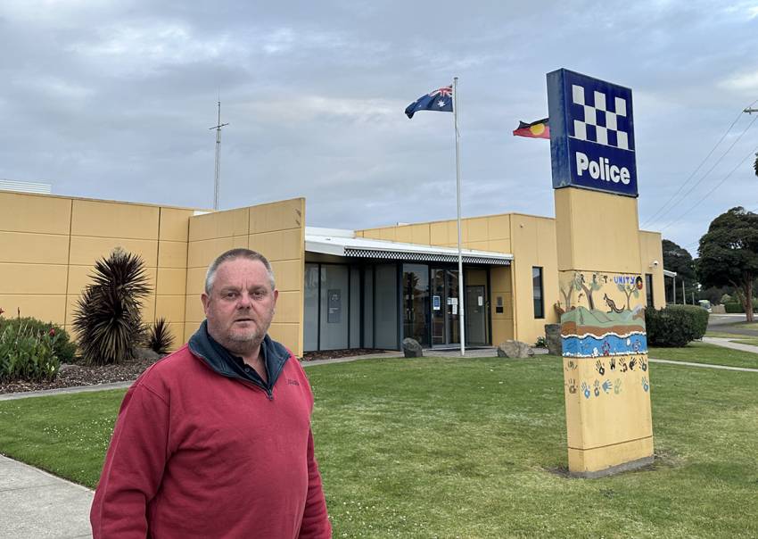Opening hours reduced at Lakes police station
