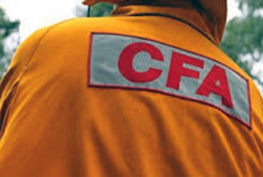 Local CFA volunteers join interstate fire fight